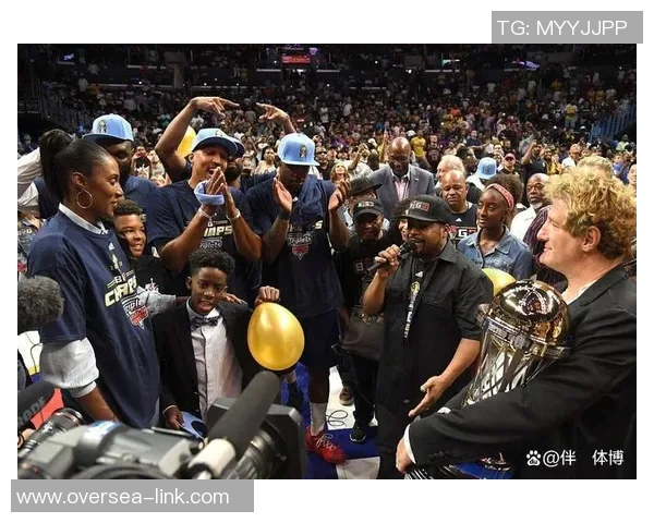 米切尔突发宣布离队消息 球迷纷纷表达不舍之情深感惋惜